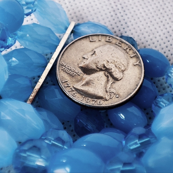 Cornflower Sky Blue Faceted Glass Acrylic Beads Stretch 5 Strand Bracelet Blues - Picture 4 of 9